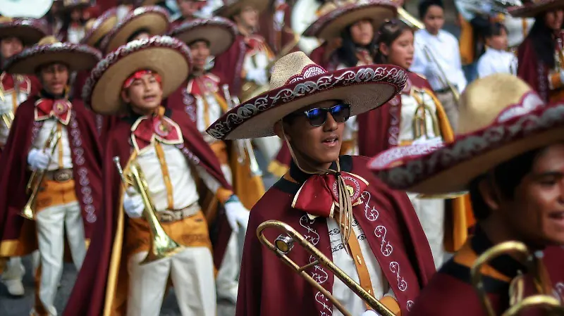 Participación en desfile del kínder